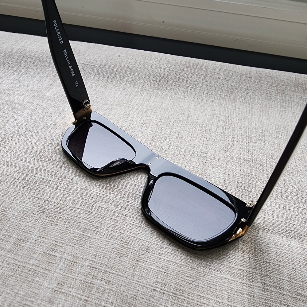 Quay Polarized Dollar Sign Sunnies - Black - Picture 5 of 8